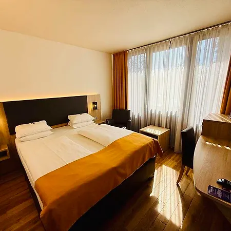 Arvena Messe 3* Nuremberg